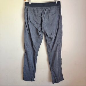 Men’s Lululemon studio pants grey and black